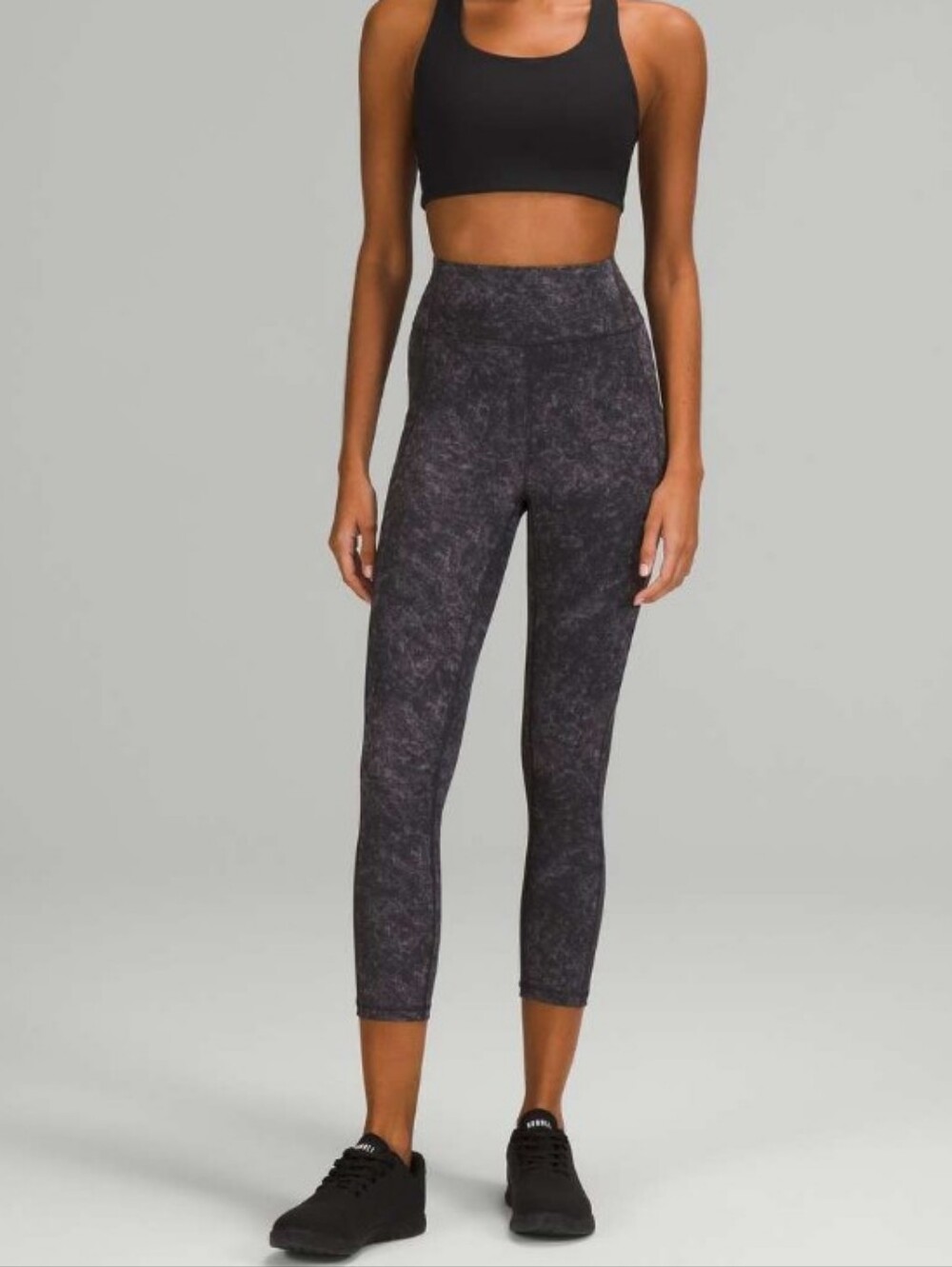 Lululemon Invigorate High-Rise Crop 23" Denim Wash Print Dusky Lavender Black 10